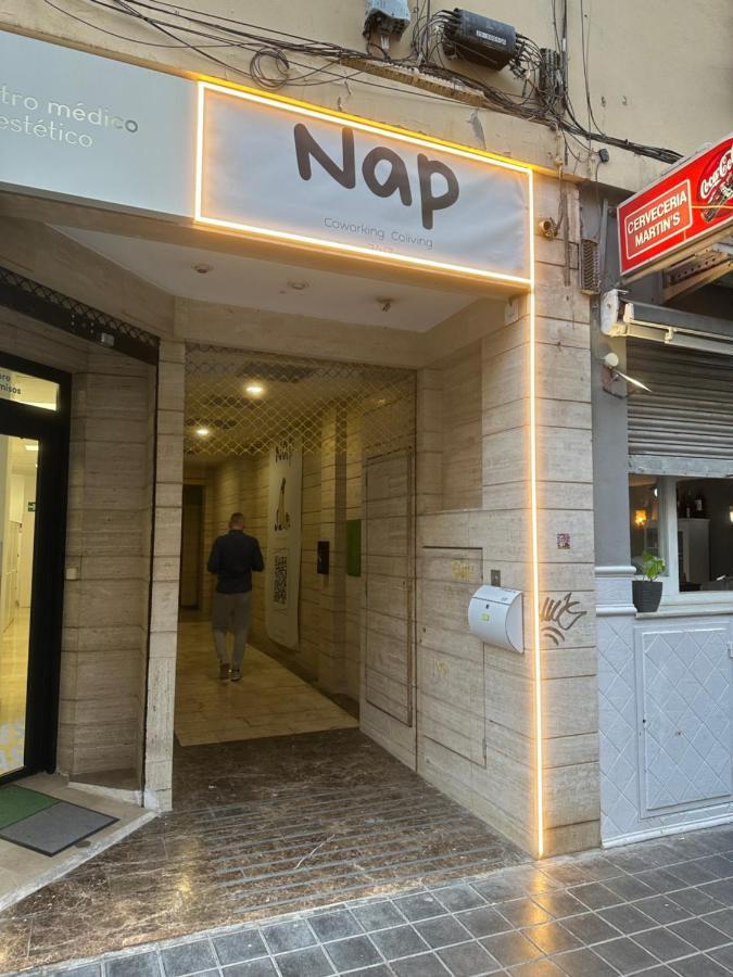 Nap Hostel Valencia Exterior photo
